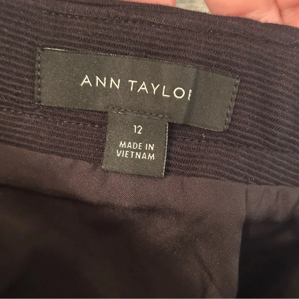 Ann Taylor Skirt Black Size 12 - Picture 4 of 7